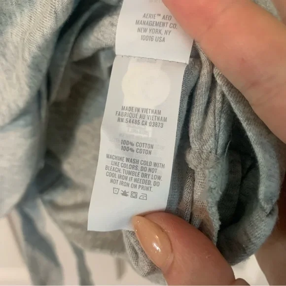 NWT Aerie Grey Tie Back Cropped Tee, size M - Picture 6 of 9